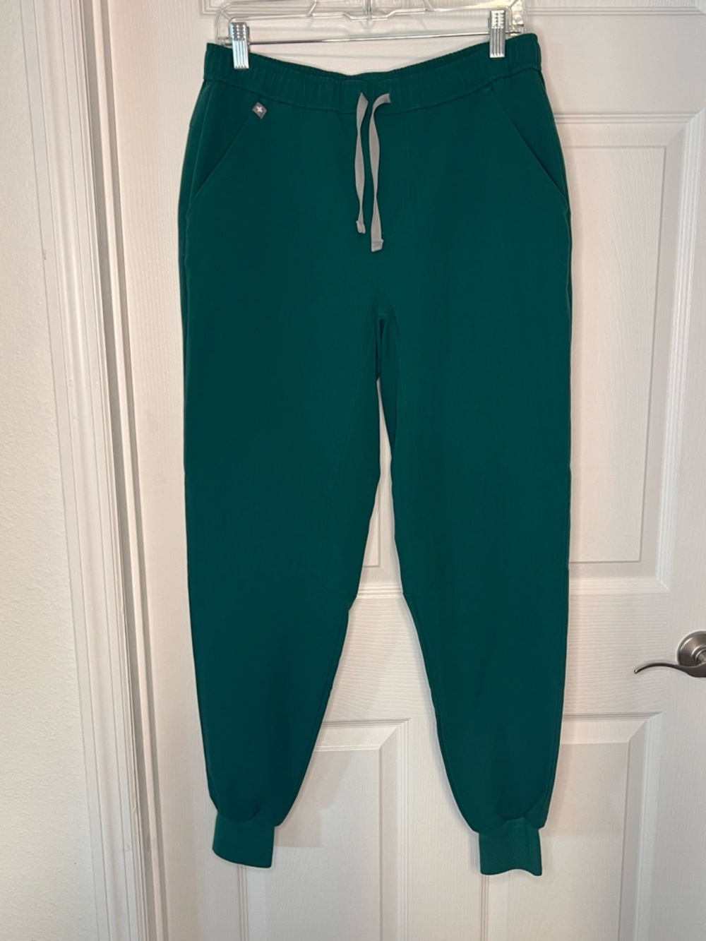 Figs Tansen Men's Joggers Scrub Pants Forest Green